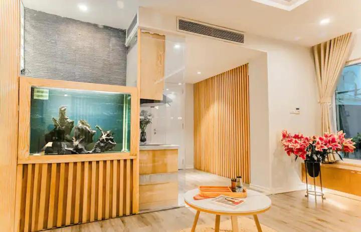 Homestay Giua Long Ha Noi - 10 Phut Den Pho Co Hanoi Kültér fotó