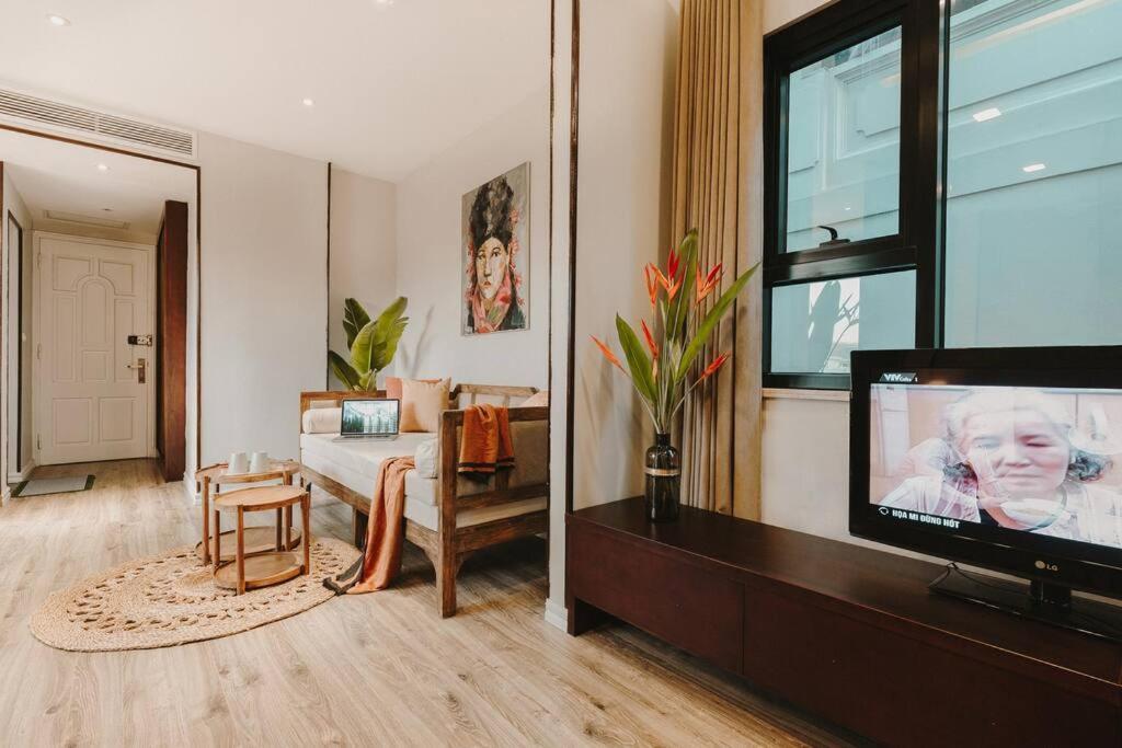 Homestay Giua Long Ha Noi - 10 Phut Den Pho Co Hanoi Kültér fotó