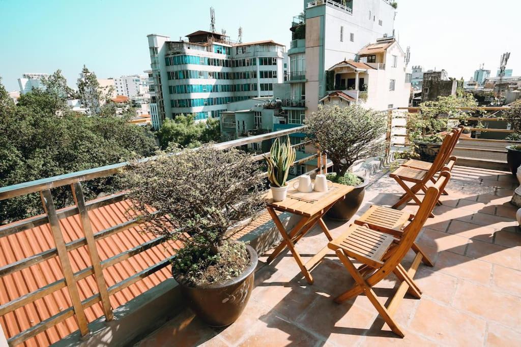 Homestay Giua Long Ha Noi - 10 Phut Den Pho Co Hanoi Kültér fotó
