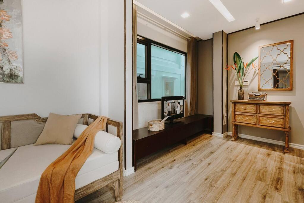 Homestay Giua Long Ha Noi - 10 Phut Den Pho Co Hanoi Kültér fotó